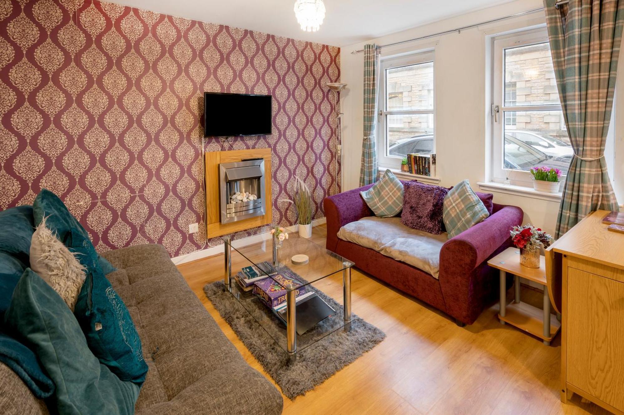 Charming 1Br Apartment Close To Centre With Free Parking 奥本 外观 照片